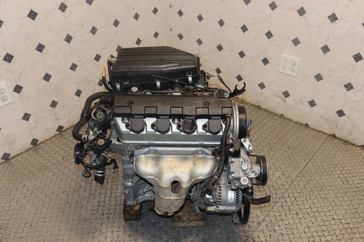 2001 2002 2003 2004 2005 Honda Civic 1.7L SOHC VTEC Engine JDM D17A OEM — photo 1